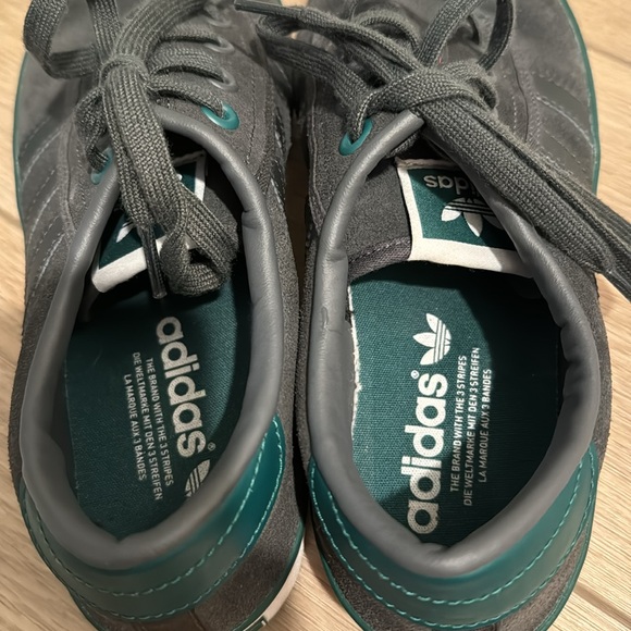 Addidas Kiel Sneakers - Picture 7 of 10